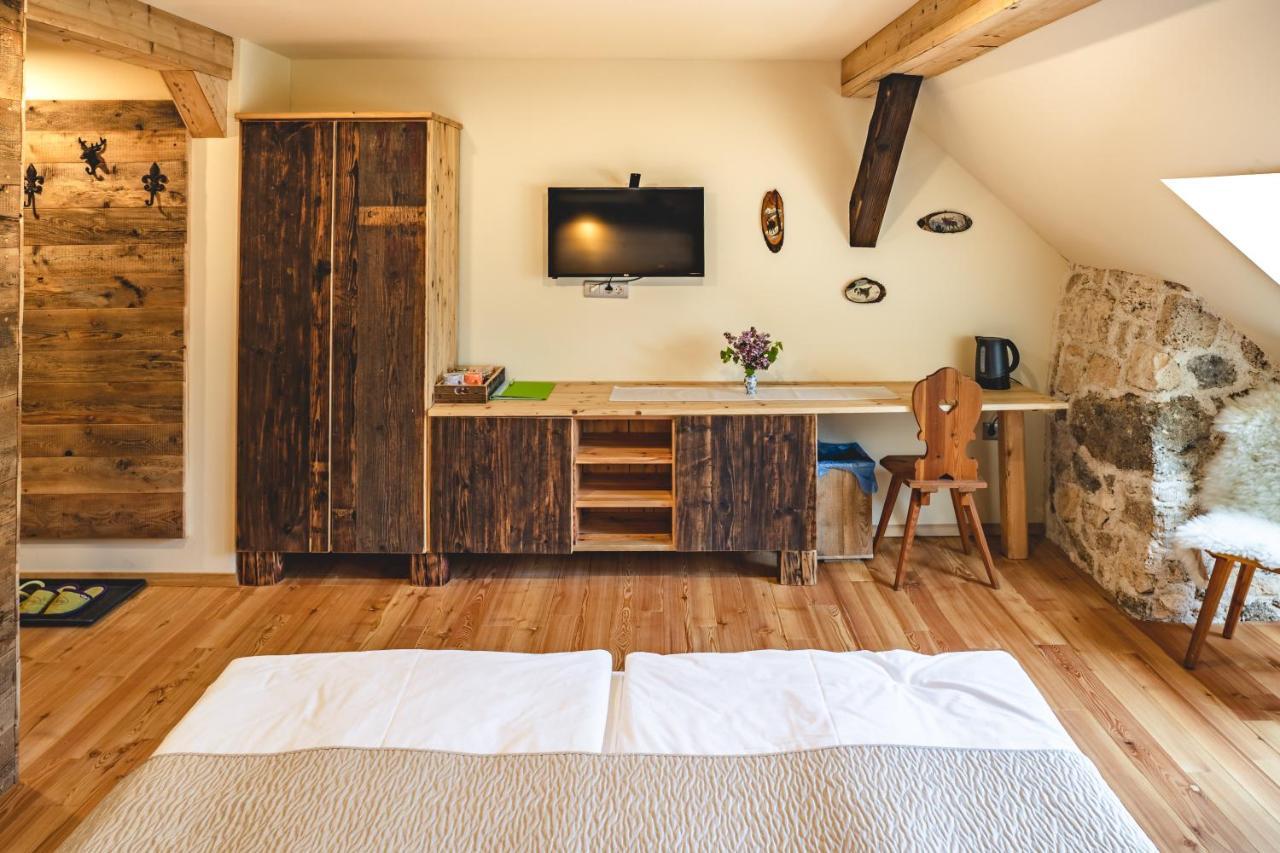 Villa Tourist Farm Senkova Domacija Zgornje Jezersko Exterior foto